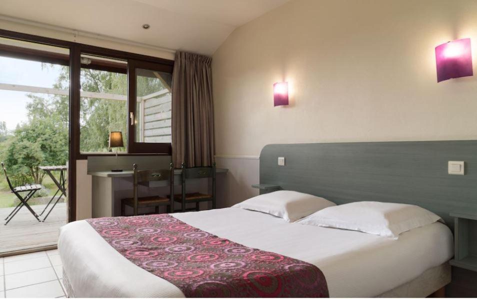 Logis Hotel Restaurant La Vieille Ferme, Macon Nord Sancé Eksteriør bilde