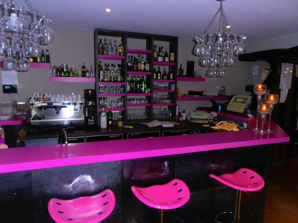 Logis Hotel Restaurant La Vieille Ferme, Macon Nord Sancé Eksteriør bilde