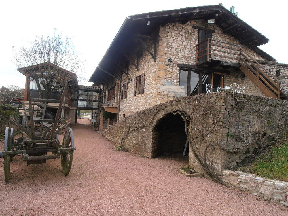 Logis Hotel Restaurant La Vieille Ferme, Macon Nord Sancé Eksteriør bilde